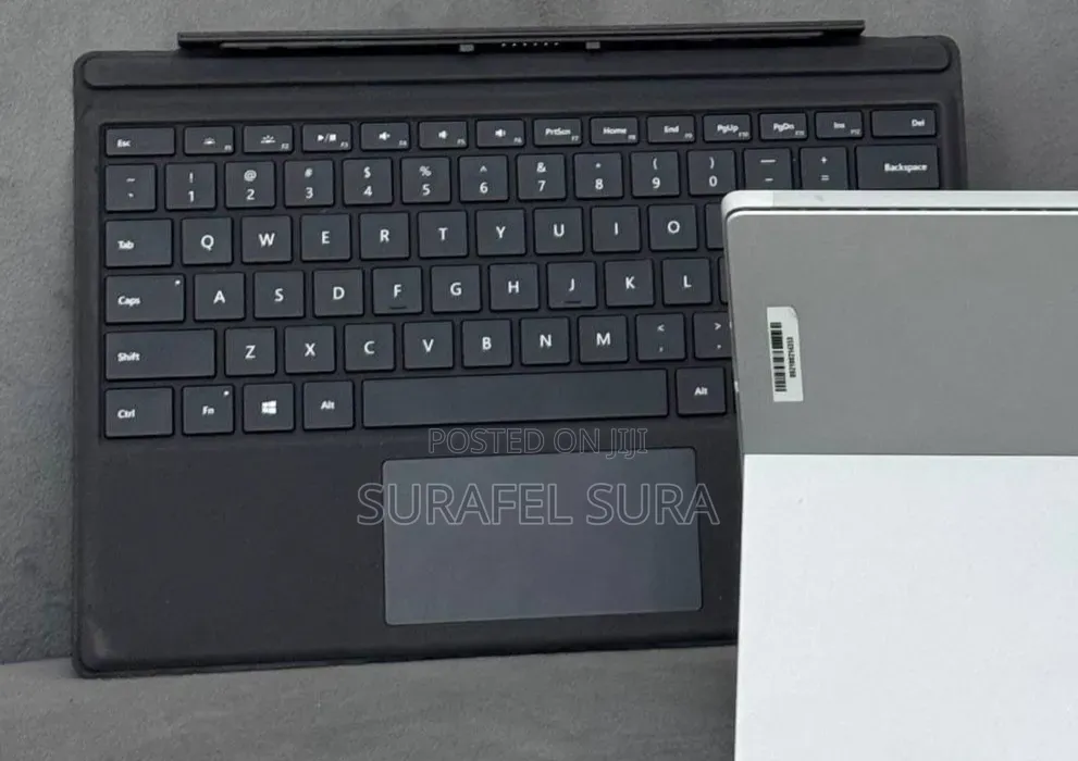 New Laptop Microsoft Surface Laptop 4 16GB Intel Core i5 SSD 256GB