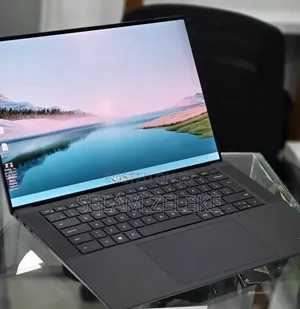 New Laptop Dell Precision 5550 16GB Intel Core i7 SSD 512GB