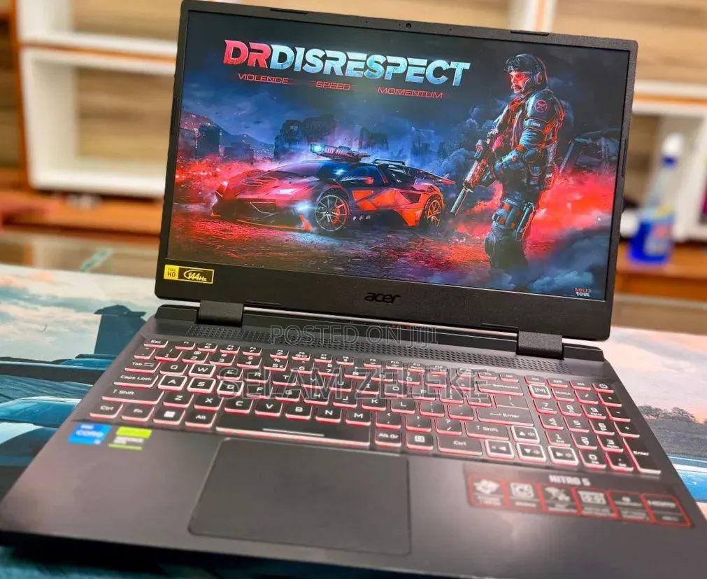 New Laptop Acer 16GB Intel Core i7 SSD 512GB