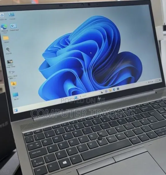 New Laptop HP ZBook X2 G4 16GB Intel Core i7 SSD 512GB
