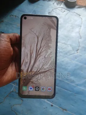 Infinix Hot 10 128 GB