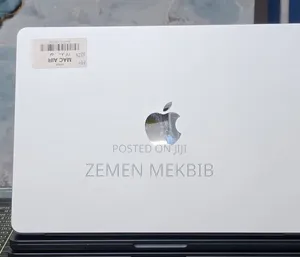 New Laptop Apple MacBook Pro 2024 M4 16GB Apple M4 SSD 256GB