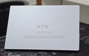 New Laptop Dell XPS 13 8GB Intel Core i5 SSD 512GB