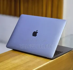New Laptop Apple MacBook Air 2020 M1 16GB Apple M1 SSD 256GB