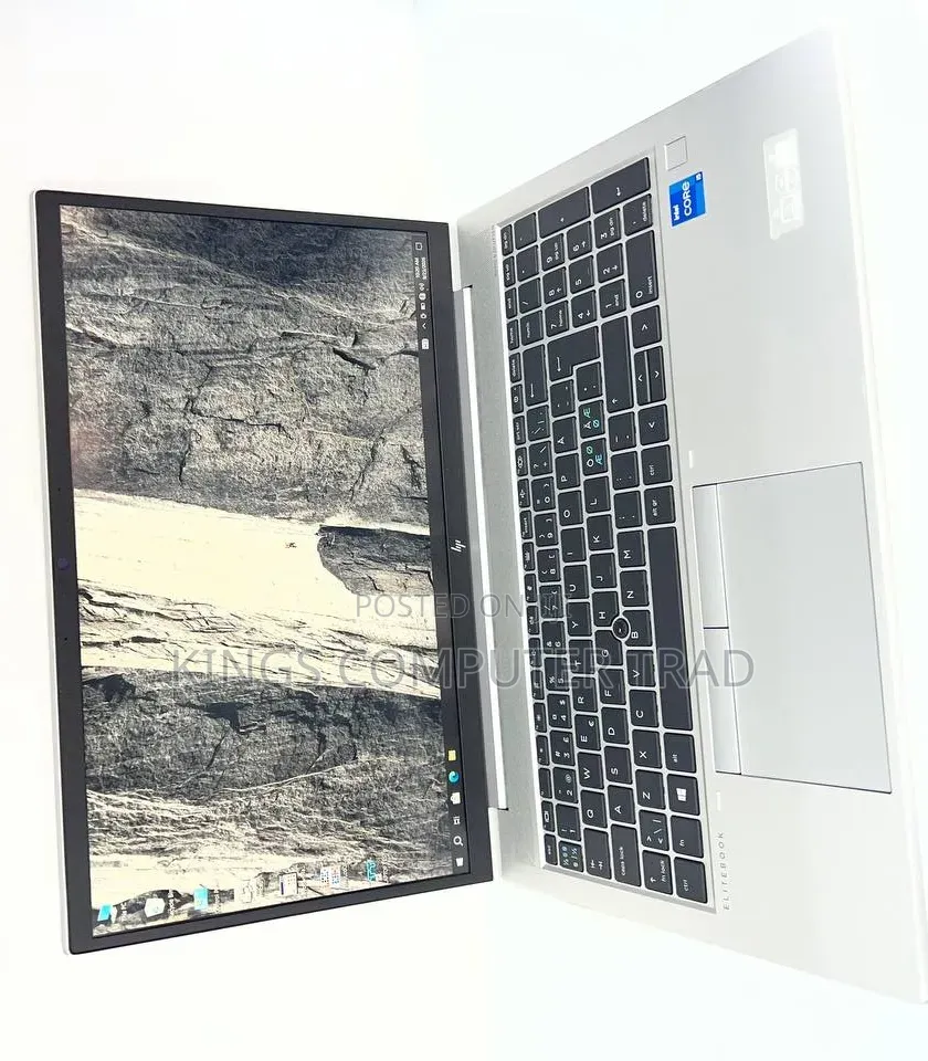 New Laptop HP EliteBook 850 16GB Intel Core i5 SSD 512GB