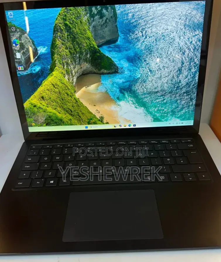 New Laptop Microsoft Surface Laptop 4 16GB Intel Core i7 SSD 512GB