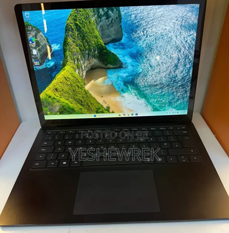 New Laptop Microsoft Surface Laptop 4 16GB Intel Core i7 SSD 512GB