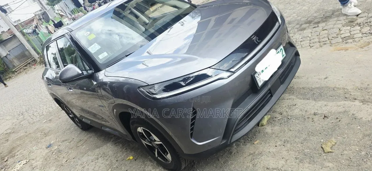 BYD Yuan Up 2025 Gray