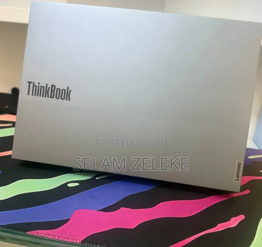 New Laptop Lenovo 16GB Intel Core 5 SSD 512GB