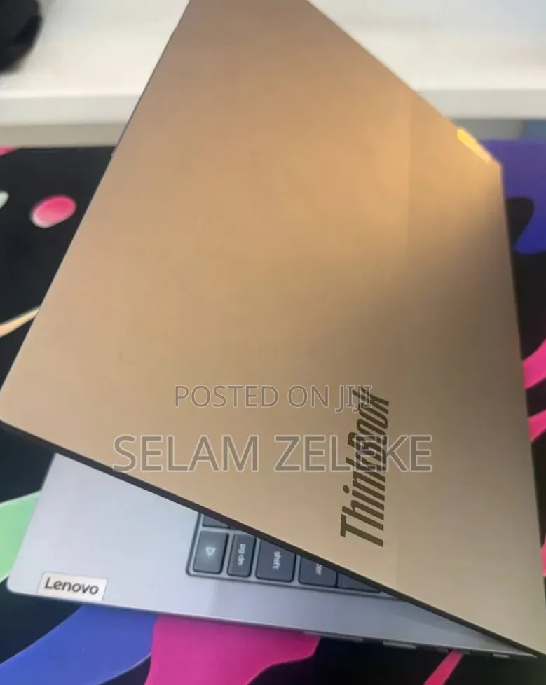New Laptop Lenovo 16GB Intel Core 5 SSD 512GB