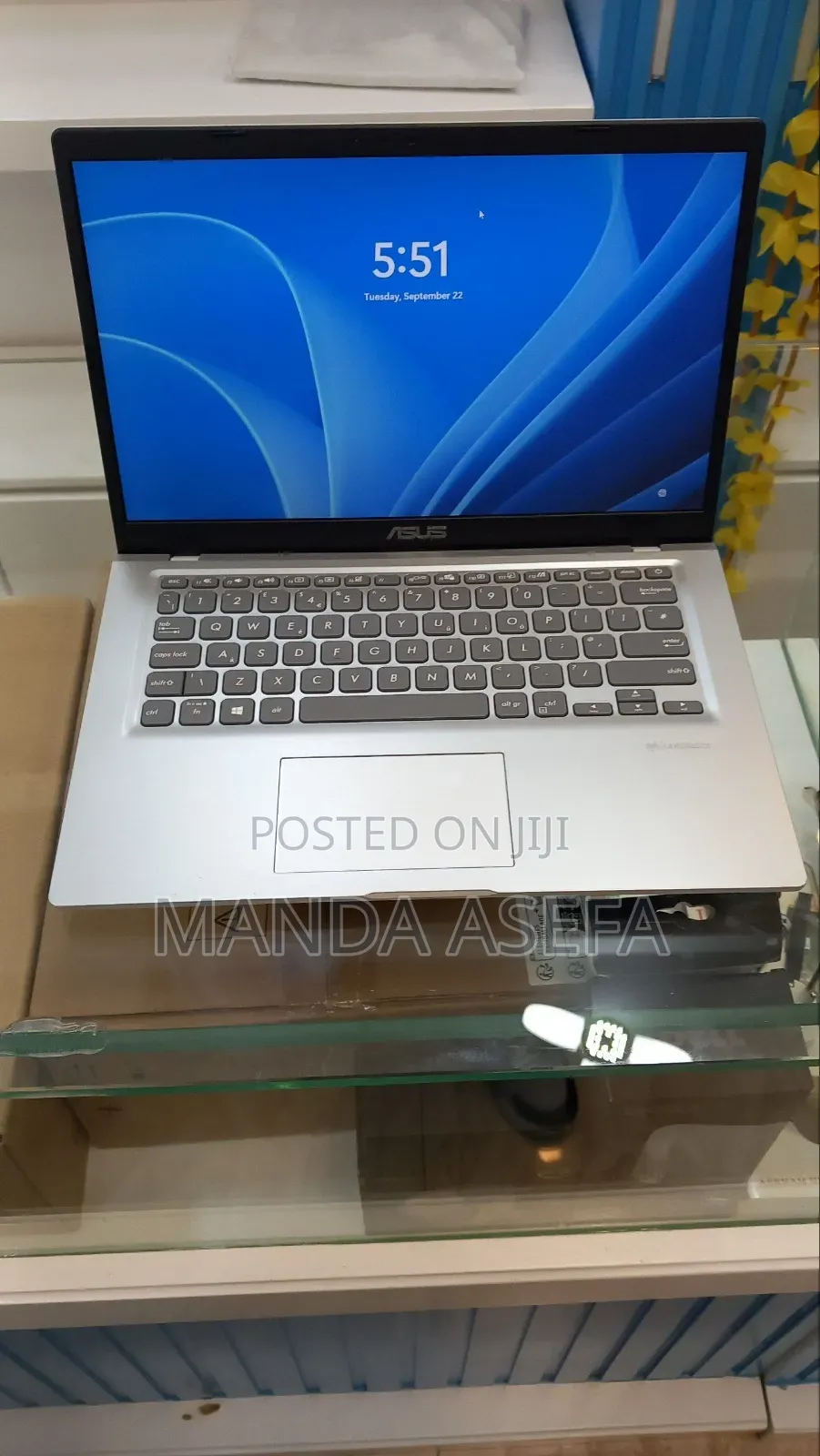 New Laptop Asus Vivobook 14 8GB AMD SSD 256GB