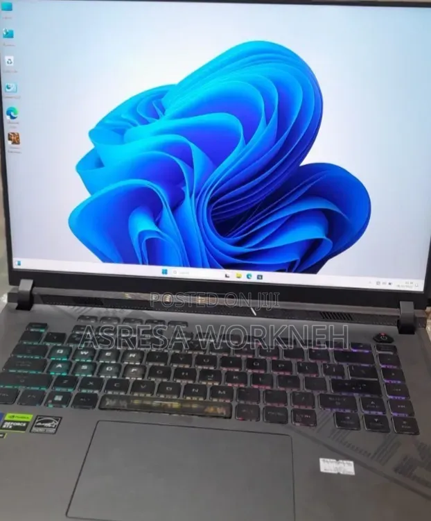 New Laptop Asus 32GB Intel Core i9 SSD 1T