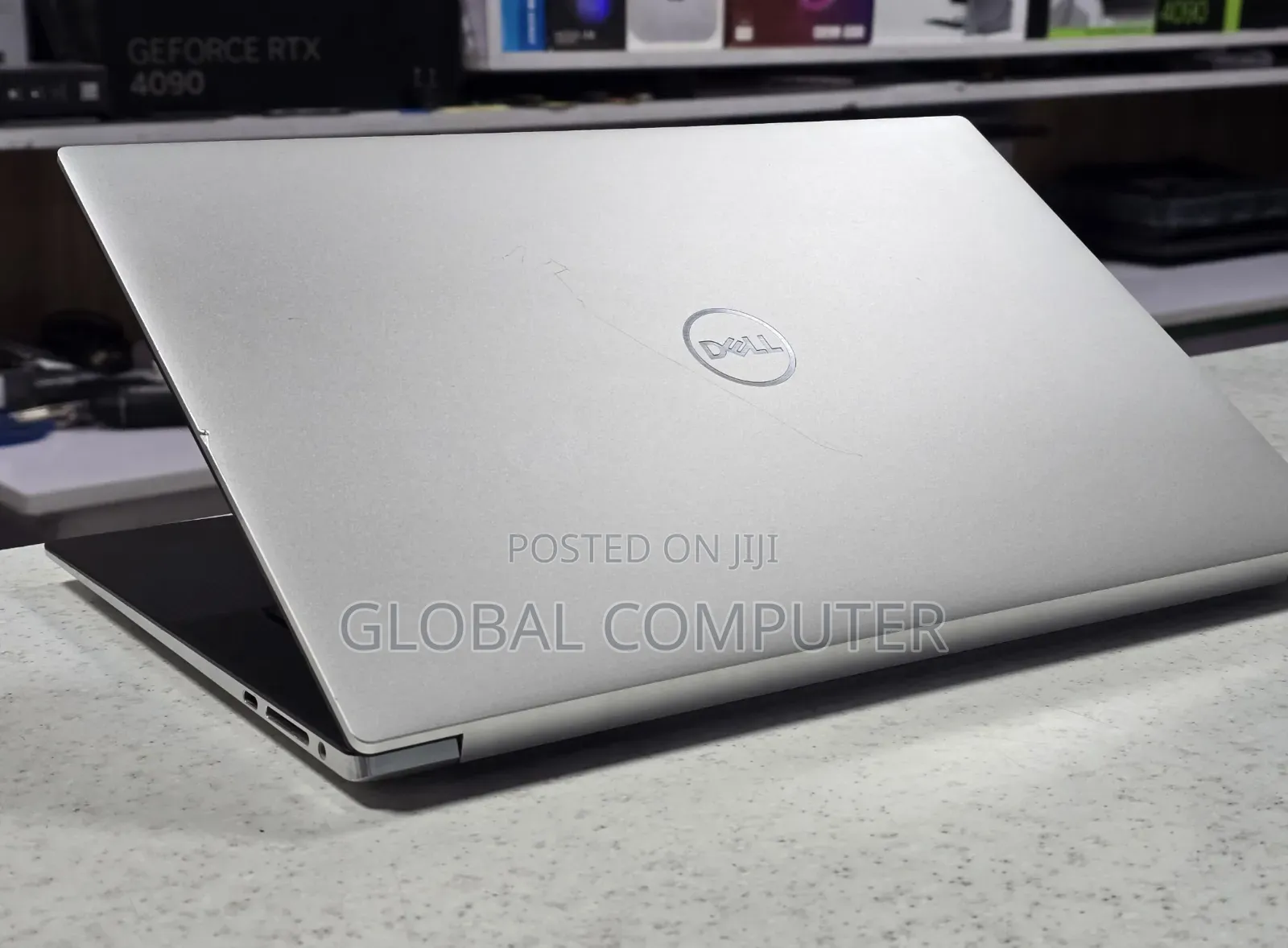 New Laptop Dell XPS 15 16GB Intel Core i7 SSD 512GB