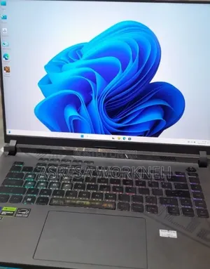 New Laptop Asus 32GB Intel Core i9 SSD 1T
