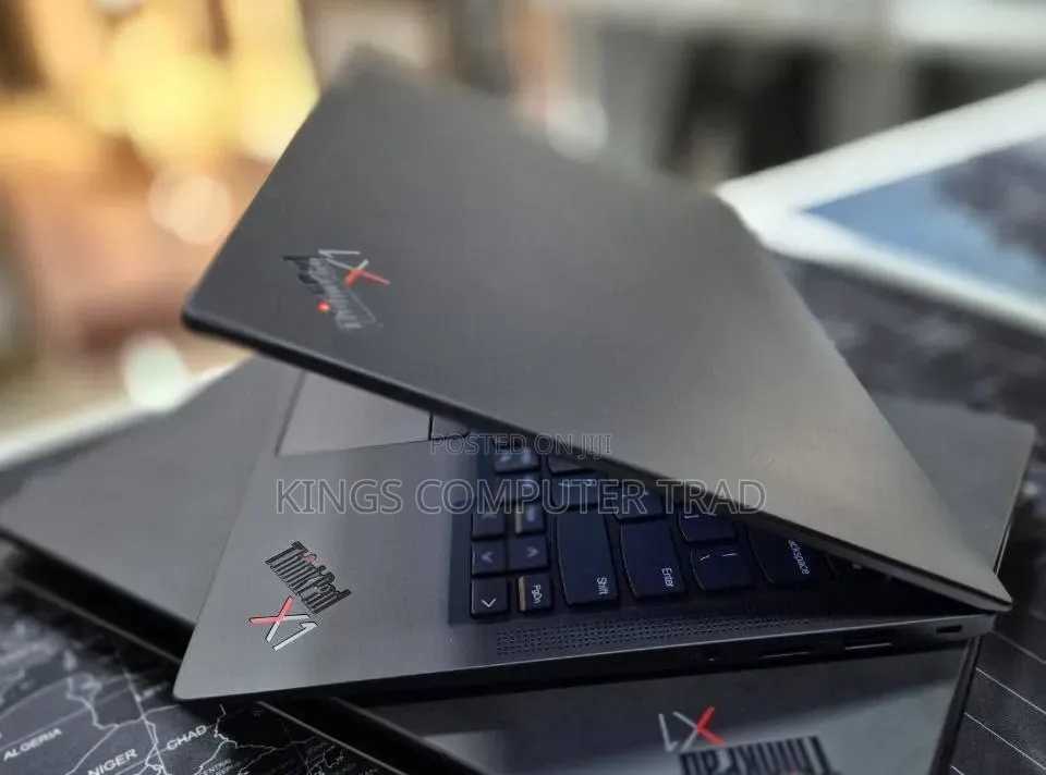 New Laptop Lenovo ThinkPad X1 Carbon 16GB Intel Core i7 SSD 512GB
