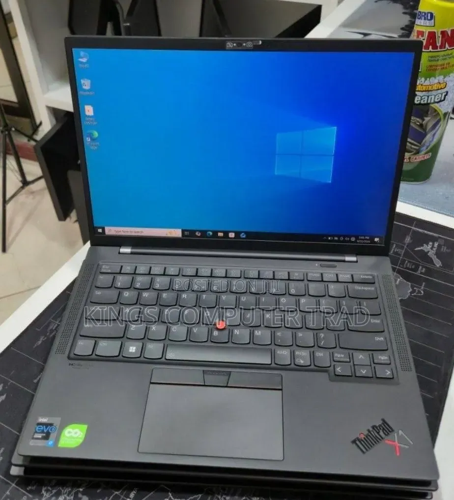 New Laptop Lenovo ThinkPad X1 Carbon 16GB Intel Core i7 SSD 512GB