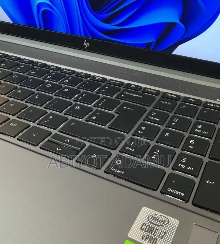 New Laptop HP 15 16GB Intel Core i7 SSD 512GB