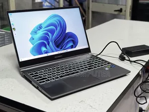New Laptop MSI Cyborg 15 16GB Intel Core i7 SSD 1T
