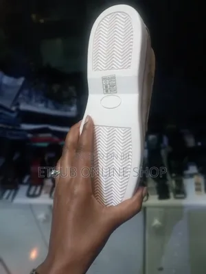White Sol Classic Men Shoes