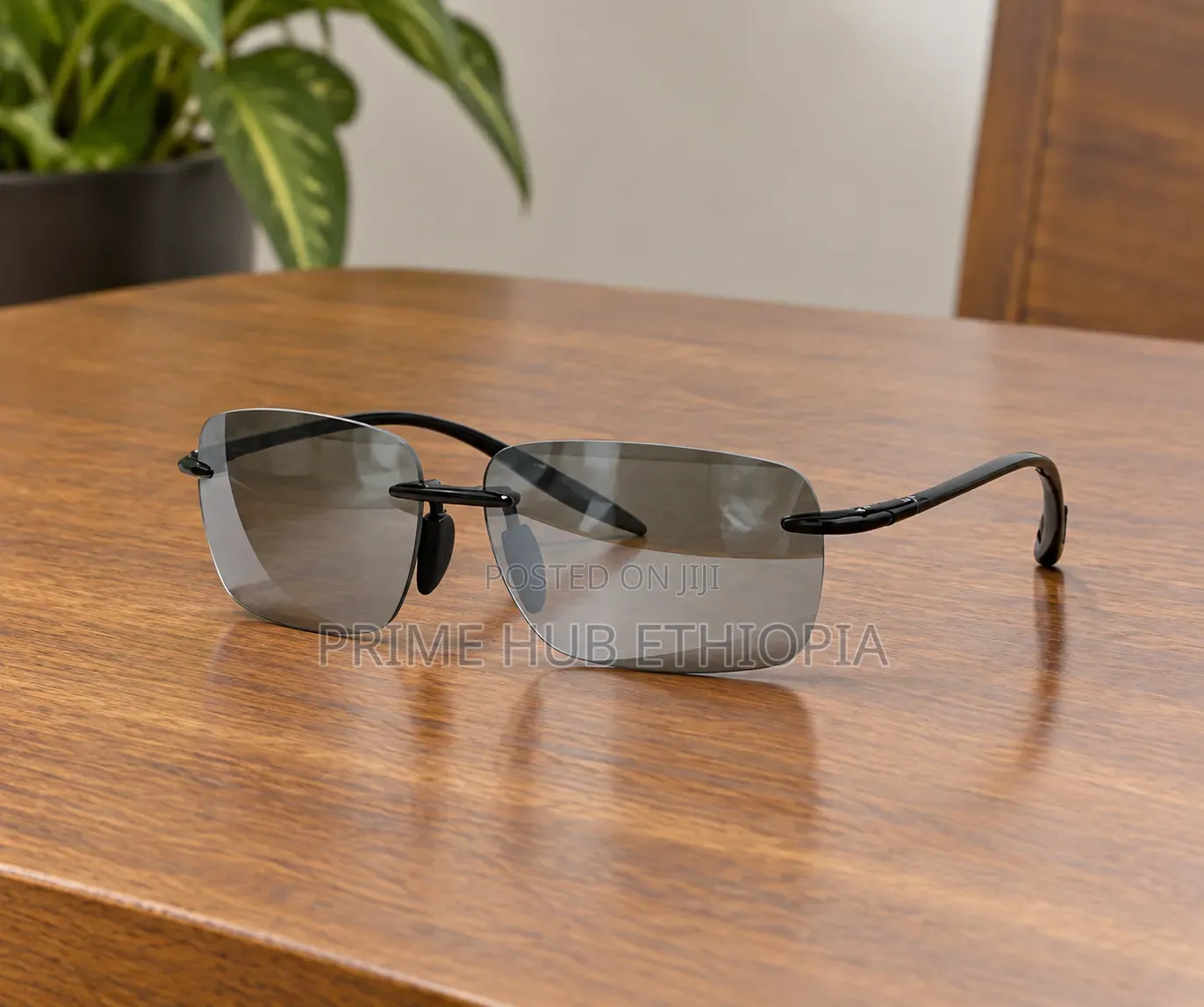 Maui Jim
Huia Unisex Oval Sunglasses