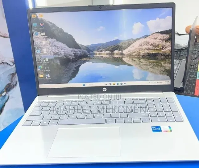New Laptop HP Stream Notebook 16GB Intel Core i5 SSD 1T