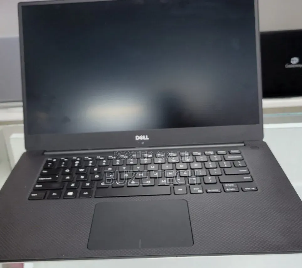 New Laptop Dell Precision 5530 16GB Intel Core i7 SSD 512GB
