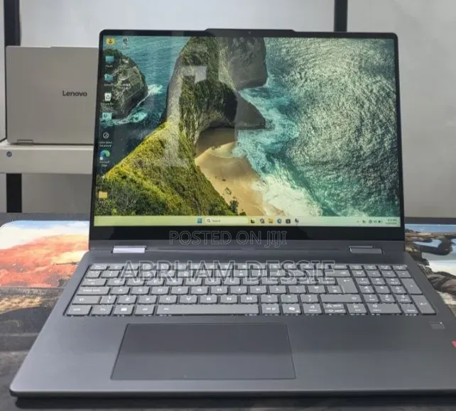 New Laptop Lenovo 16GB Intel Core Ultra 5 SSD 512GB