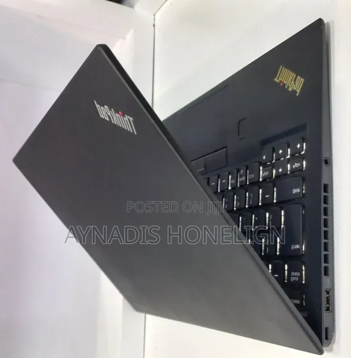New Laptop Lenovo ThinkPad X1 Carbon 8GB Intel Core i5 SSD 256GB