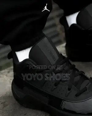 NIKE Air Jordan Max Aura 7"Triple Black"Half Boots