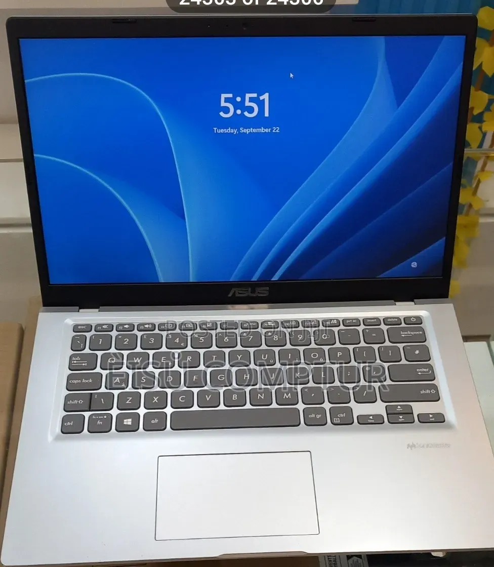 New Laptop Asus Vivobook 14 8GB AMD A4 SSD 256GB