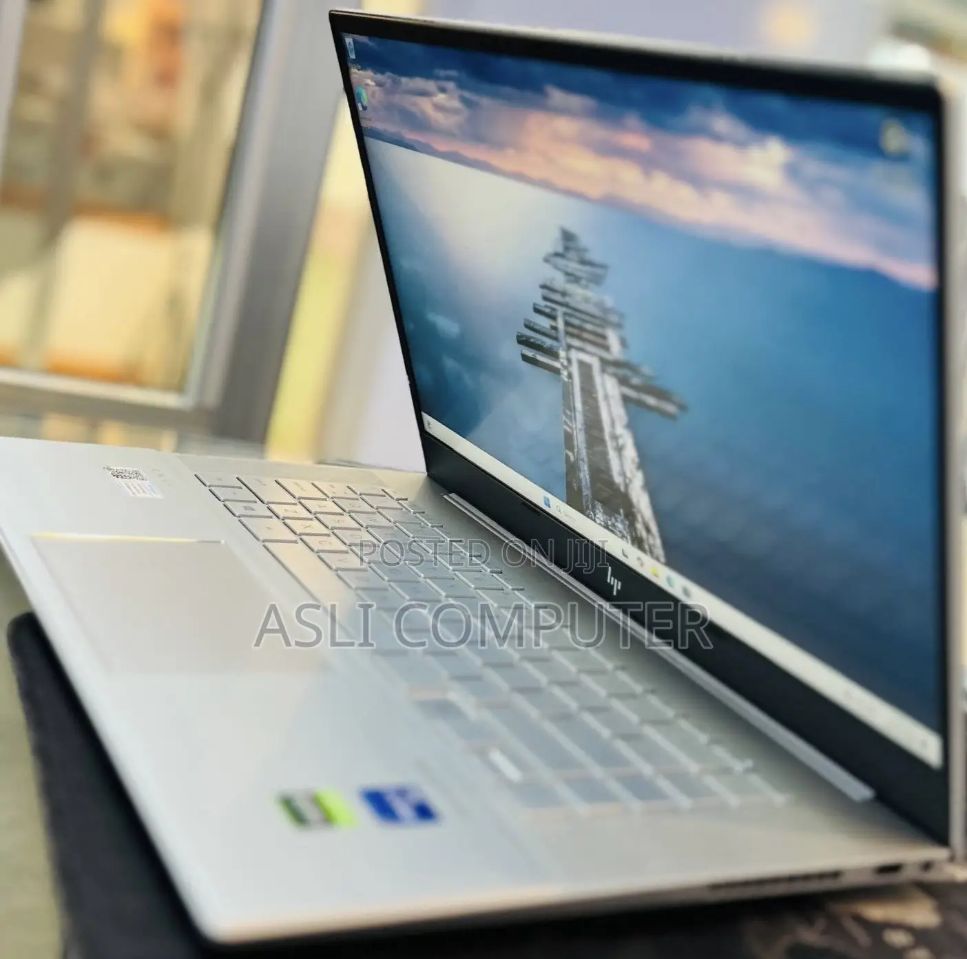 New Laptop HP Envy 15 16GB Intel Core i7 SSD 512GB