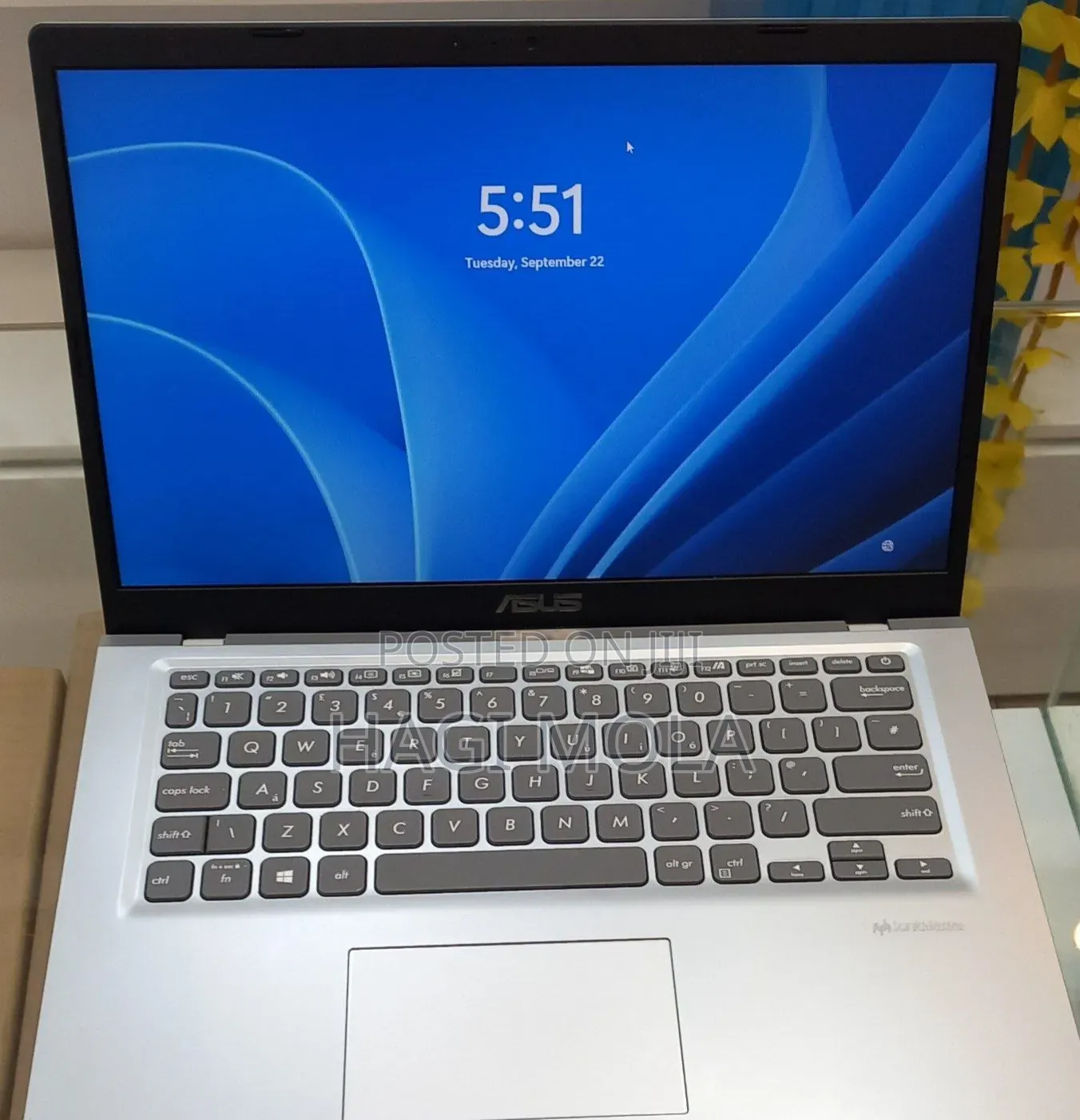 New Laptop Asus VivoBook 15 X505BA 8GB AMD SSD 256GB
