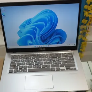 New Laptop Asus VivoBook 15 X505BA 8GB AMD SSD 256GB