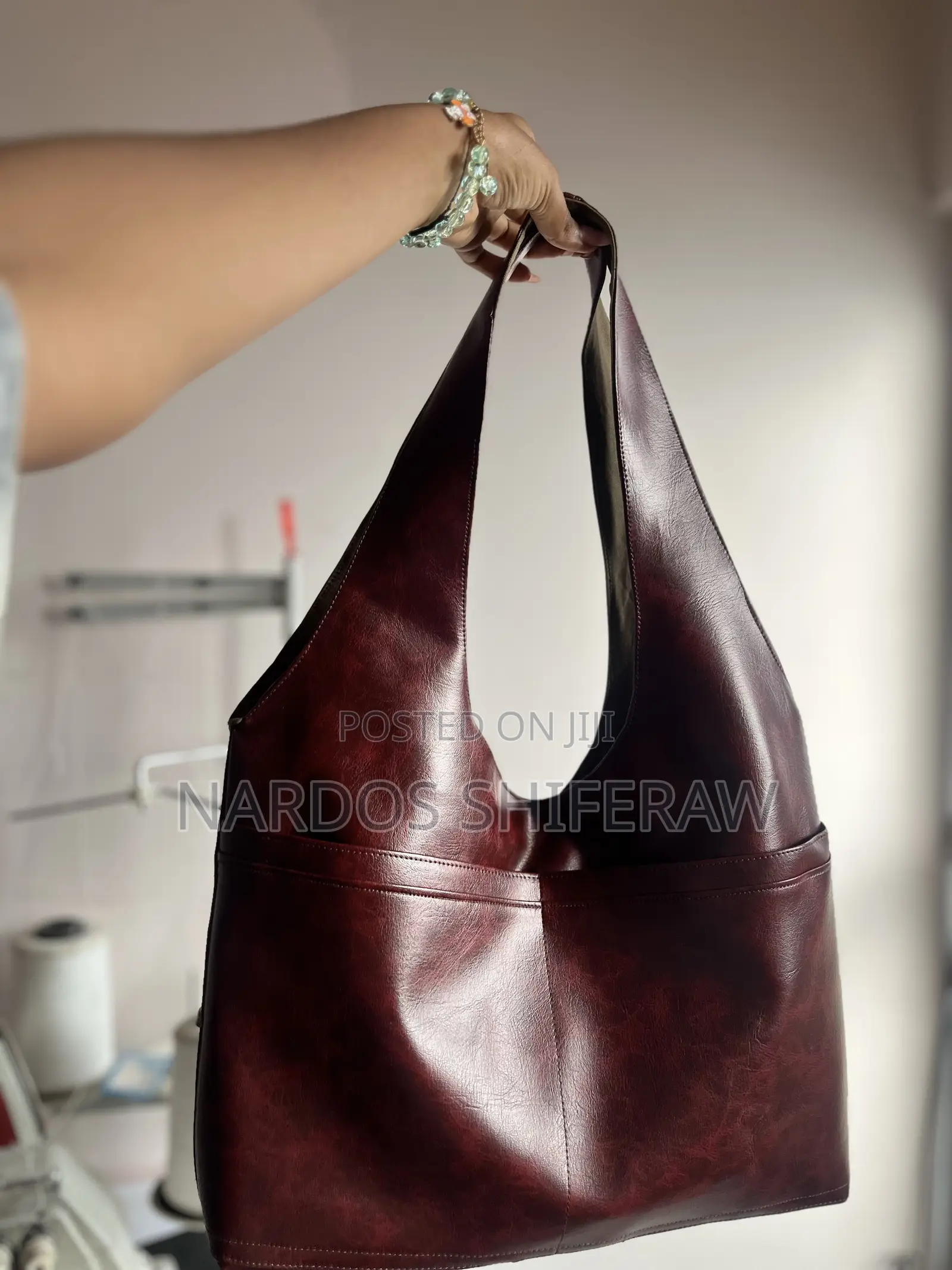 Hobo Bag (ሆቦ ባግ)