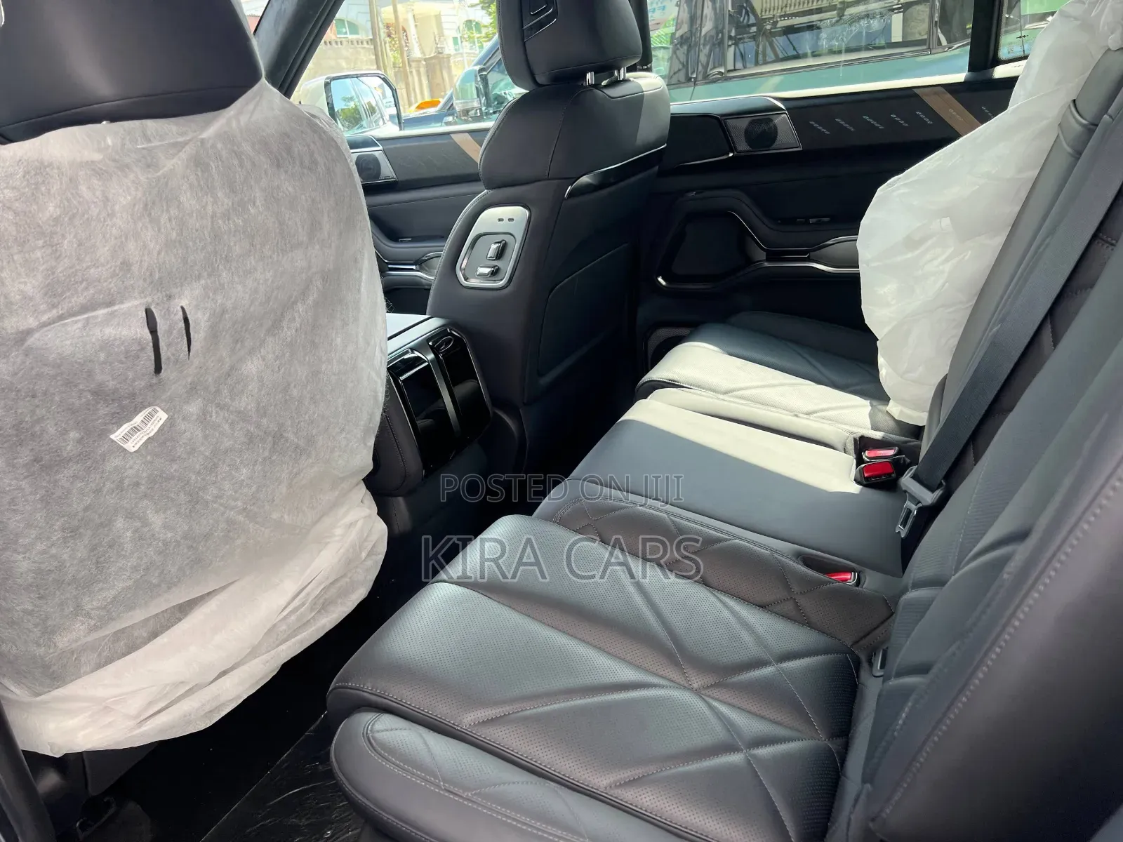 BYD Leopard 8 2.0 Hybrid AWD 2025 Silver
