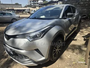 Toyota C-HR Limited FWD 2019 Silver