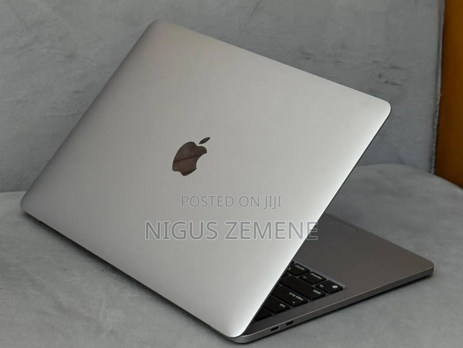 New Laptop Apple MacBook Pro 2021 M1 16GB Apple M1 Pro SSD 512GB