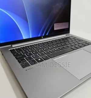 New Laptop HP 16GB Intel Core i5 SSD 512GB