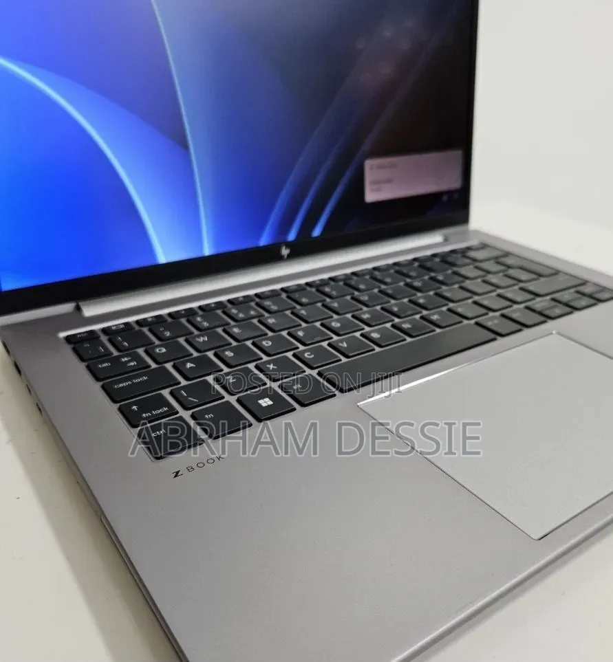 New Laptop HP 16GB Intel Core i5 SSD 512GB