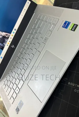 New Laptop HP 16GB Intel Core i7 SSD 512GB