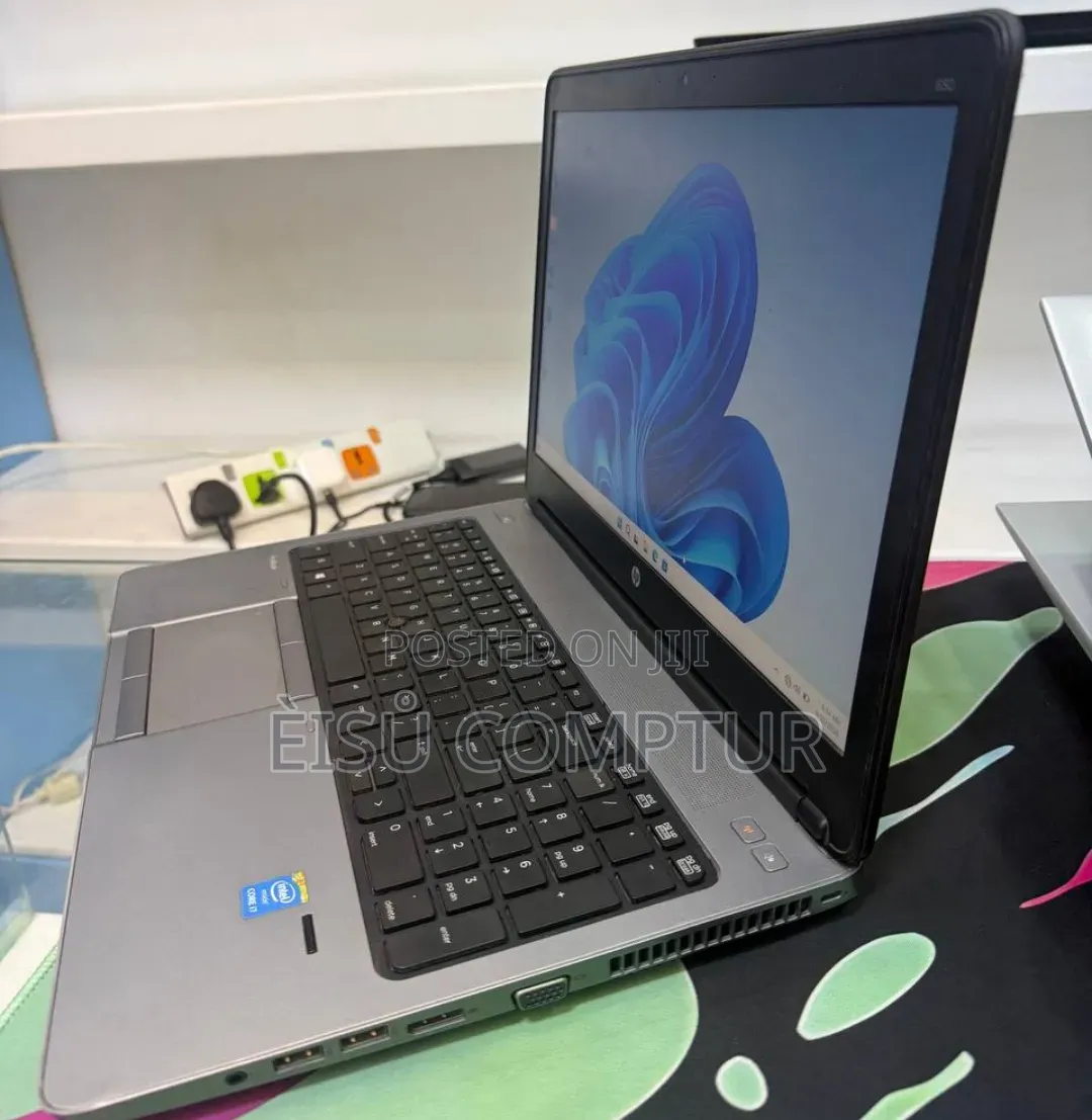 New Laptop HP 650 G1 8GB Intel Core i7 SSD 128GB