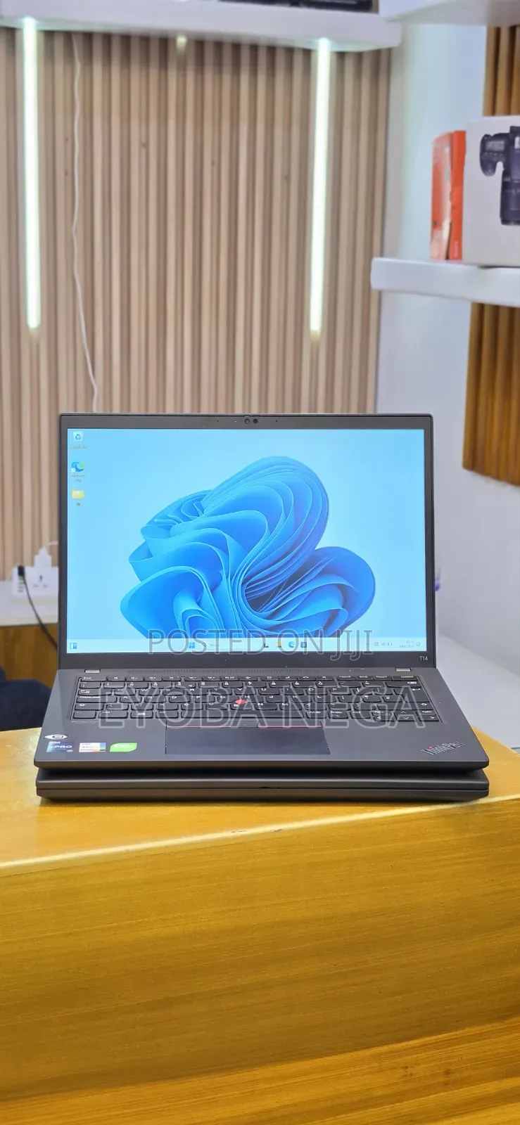 New Laptop Lenovo ThinkPad T14 G3 16GB Intel Core i7 SSD 512GB