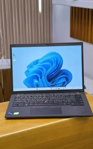 New Laptop Lenovo ThinkPad T14 G4 16GB Intel Core i7 SSD 512GB