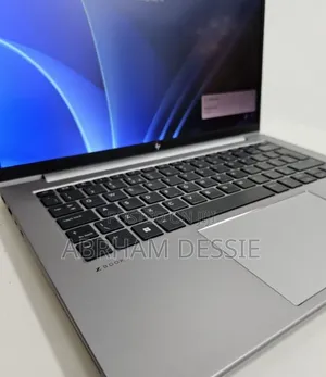 New Laptop HP 16GB Intel Core i5 SSD 512GB