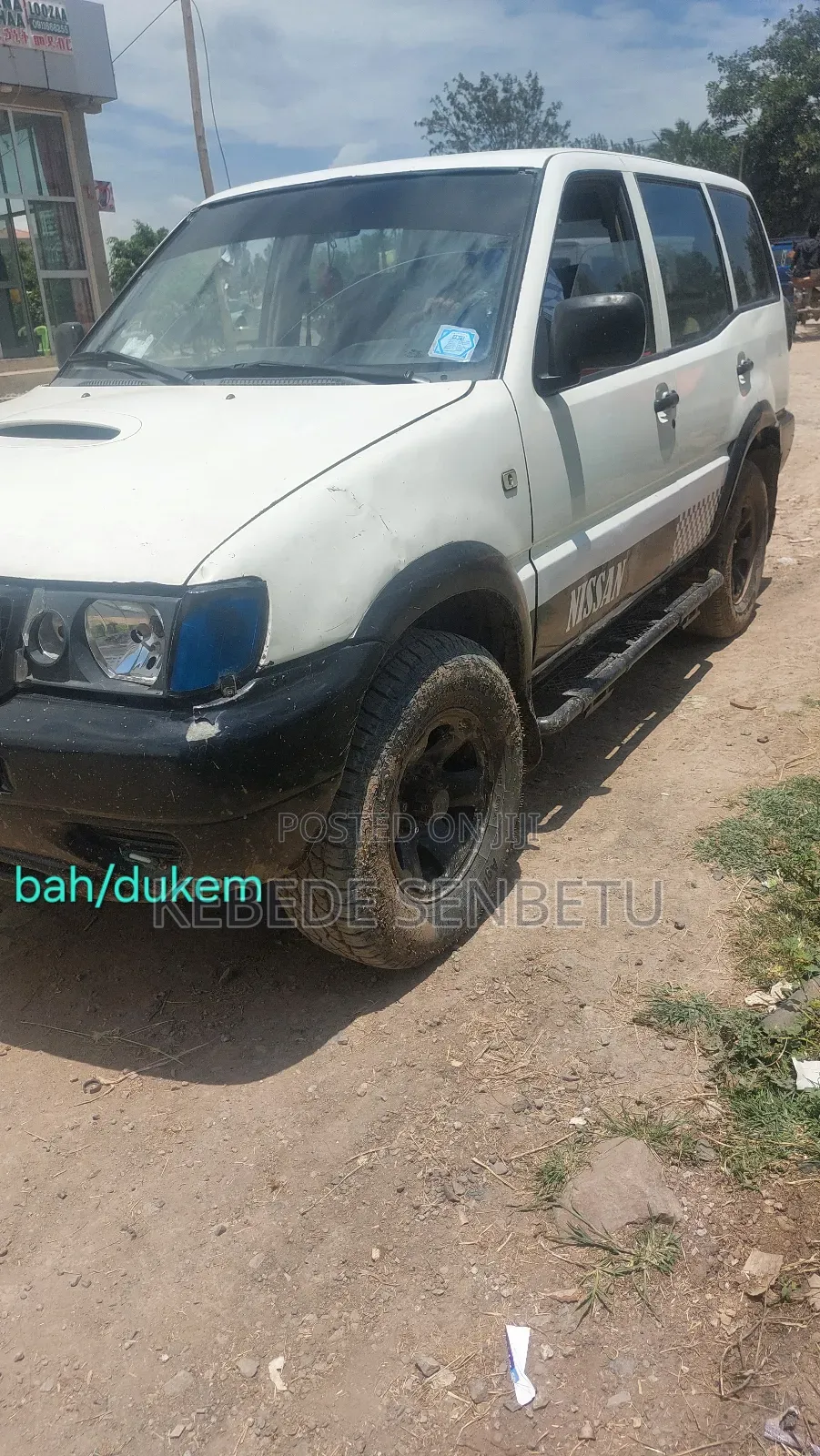 Nissan Patrol 2000 White