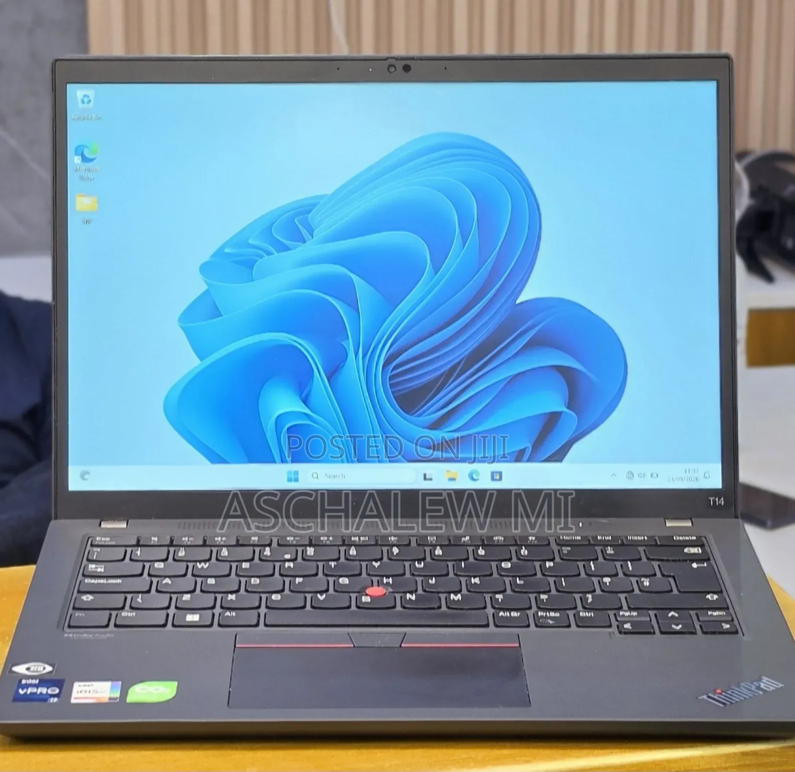 New Laptop Lenovo ThinkPad T14 16GB Intel Core i7 SSD 512GB