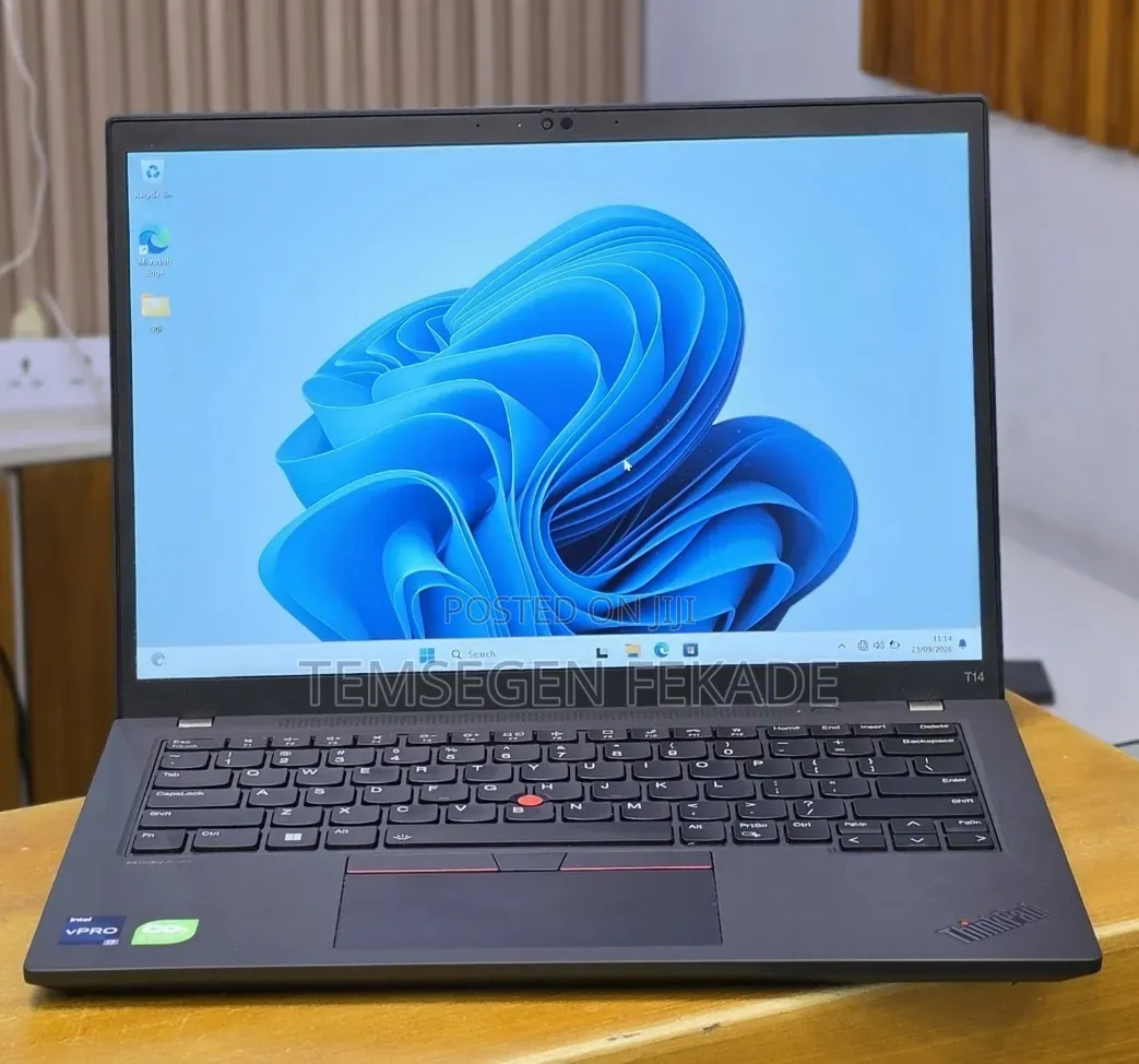 New Laptop Lenovo ThinkPad T14 G4 16GB Intel Core i7 SSD 512GB