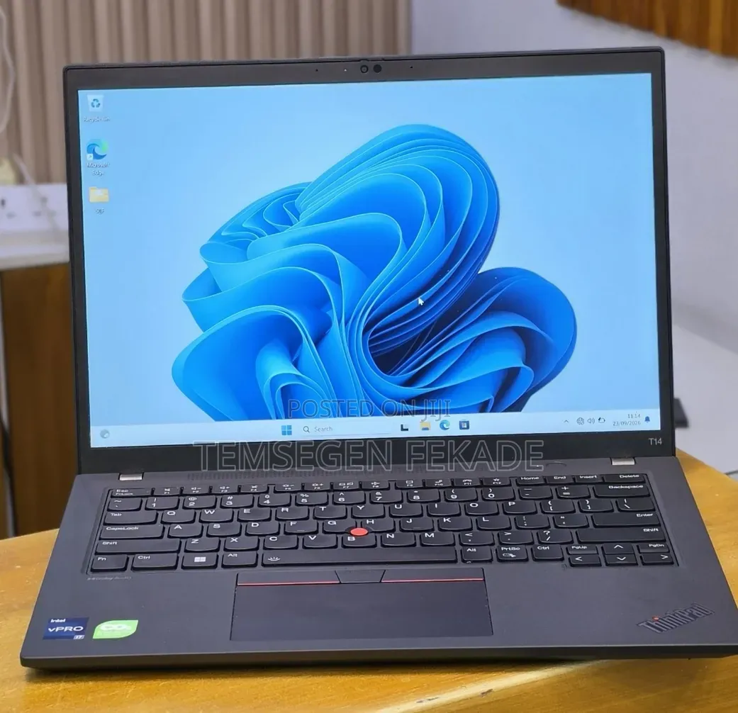 New Laptop Lenovo ThinkPad T14 G4 16GB Intel Core i7 SSD 512GB