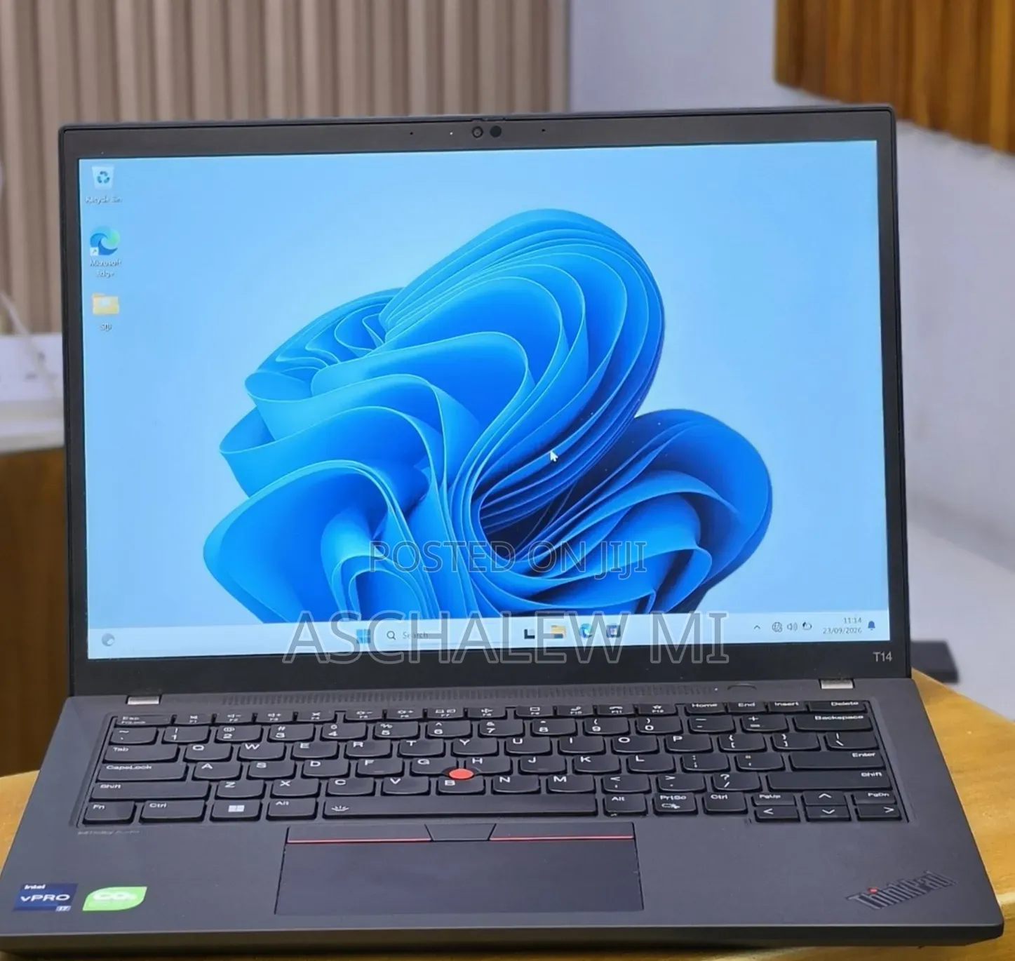 New Laptop Lenovo ThinkPad T14 16GB Intel Core i7 SSD 512GB
