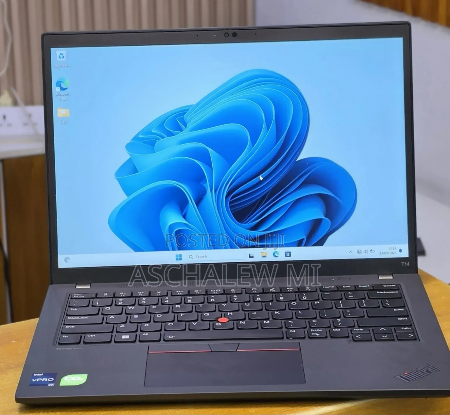 New Laptop Lenovo ThinkPad T14 16GB Intel Core i7 SSD 512GB